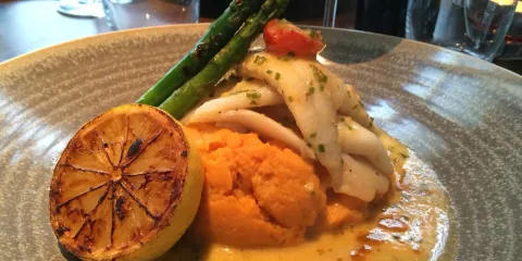 Oak Alley Cocktail Bar