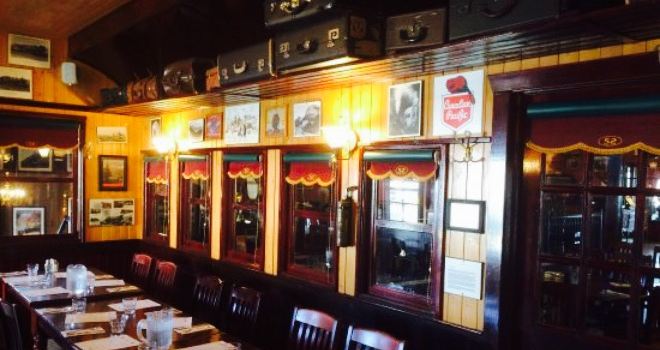 Strathmore Station Restaurant & Pub