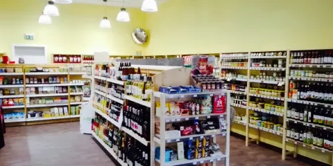 NATUKOLA Naturkostladen & Cafe