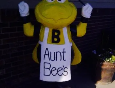 Aunt Bees