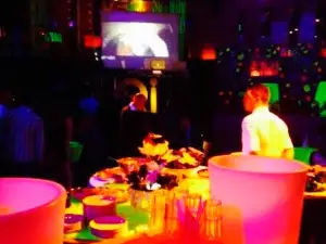 Qi Clubbing