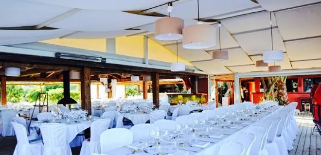 Restaurant Maora Beach