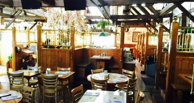 The Black Horse Tavern & Pub
