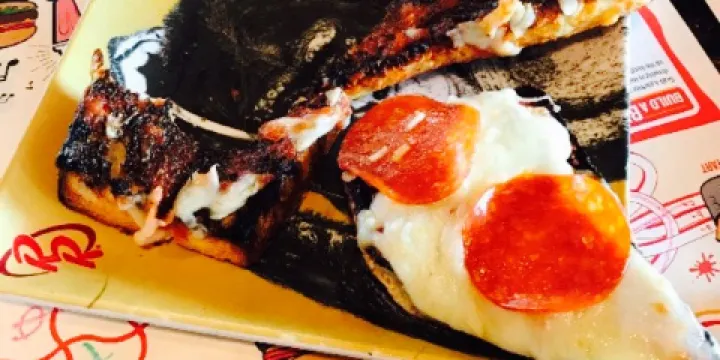 Red Robin Gourmet Burgers