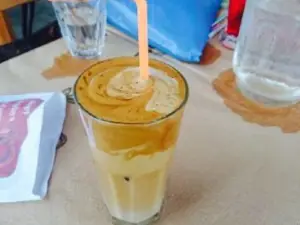Flisvos Taverna
