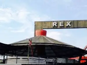 REX PEUNAYONG