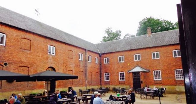 Cafe in the Courtyard