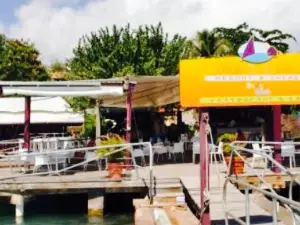 Dodgy Dock Restaurant and Lounge Bar