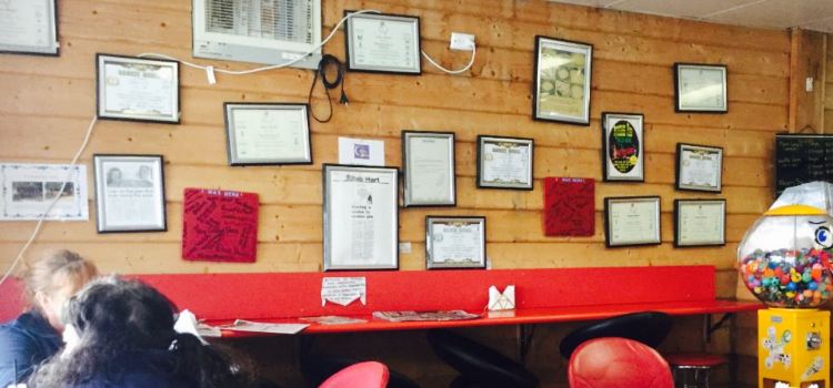 Pyrenees Pies & Takeaway