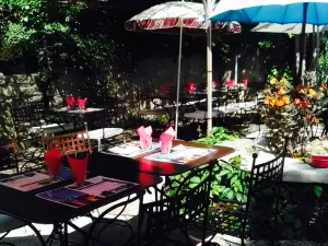 La Table des Amis
