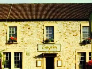 The Compton Inn