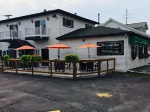 The Little Bar Restaurant of Marine City