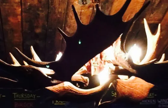 Rimrocks Mtn. Tavern