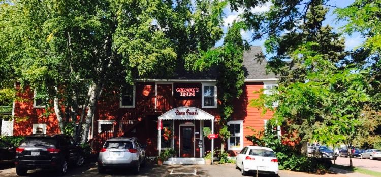 Greunke's First Street Inn & Dining