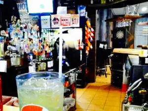 Old No 1 Bar & Grill