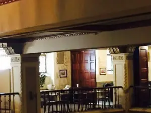 Double Eagle Cafe