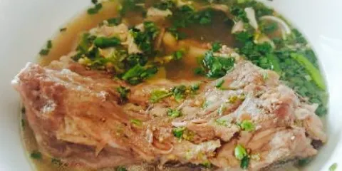 Nai Aek Tom Yum Noodle