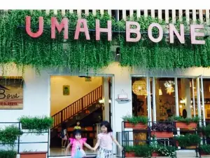 Umah Bone