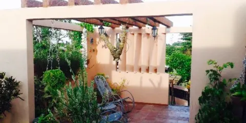 Hostal Restaurante La Rosa