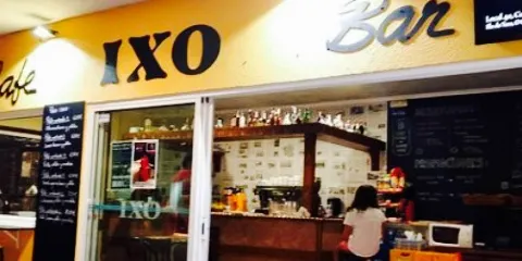 Cafe Bar Ixo