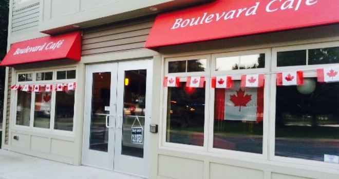 Boulevard Cafe