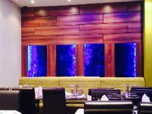 Delhi Deluxe Restaurant