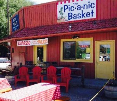 The Pic•a•Nic Basket