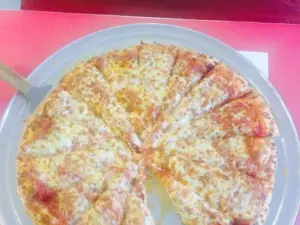 Fox's Pizza Den of Rayville