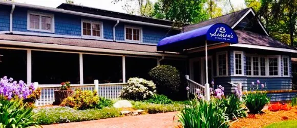 Season's at Highland Lake