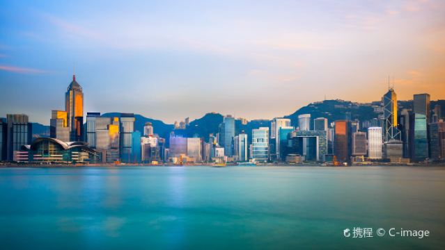 香港一日地標景點遊【獨立成團上門接+維多利亞港+金紫荊廣場】