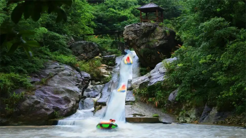 4_Liuyang Fenghuang Gorge Rafting