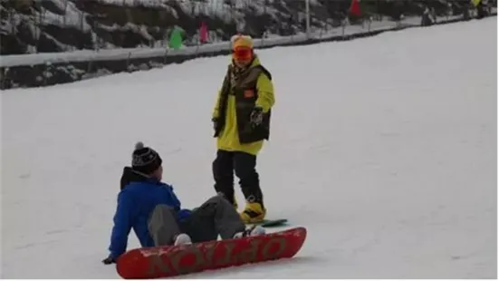 五龍山滑雪場