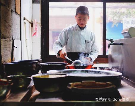 馬洪小炒泡饃館(鐘樓回民街店)