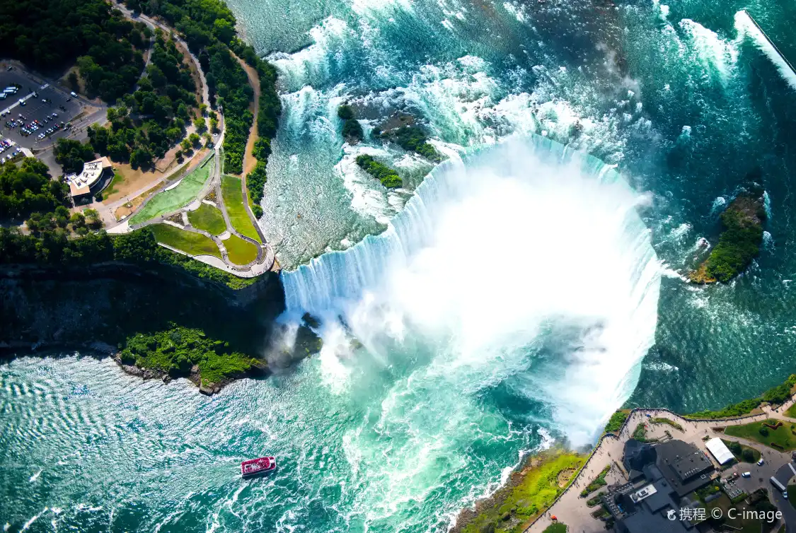 Hotels near Niagara Falls