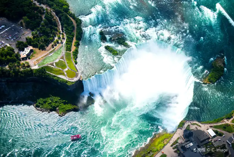 Hotels near Niagara Falls