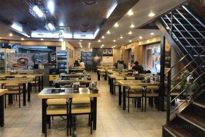 Manjok Ohyang Jokbal (City Hall Branch)