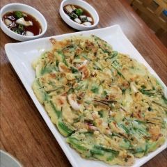 Gaeseong Traditional Dumplings house User Photo