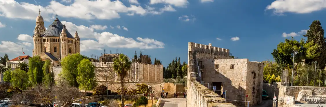Hotels near Mount Zion