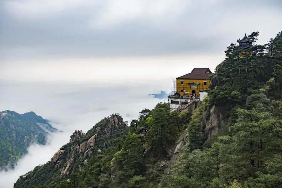 Jiuhuashan Tiantai Scenic Area