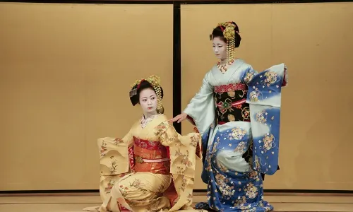 Geisha Performances in Kyoto