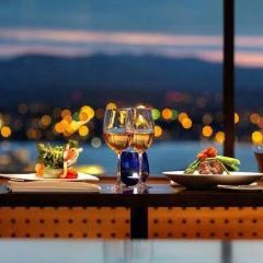 Vista 18 Restaurant + Lounge ảnh của người dùng