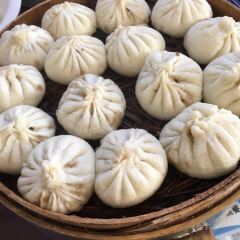 Cao Bao Since 1937 STUFFED BUN SHOP User Photo