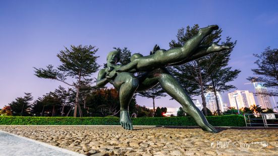 Bronze Statue of Mother and Son