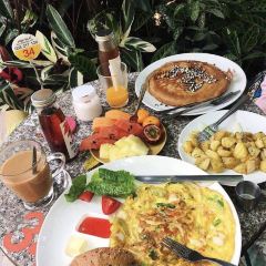 Blue Diamond The Breakfast Club Cm User Photo