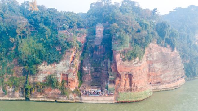 樂山大佛半日遊含門票私家專車團大佛登山或船遊成都三環接送