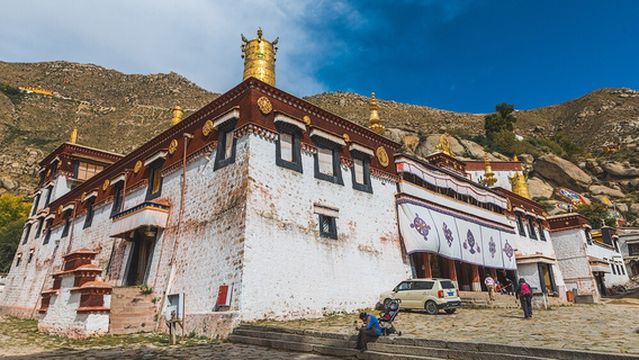 Sera Monastery