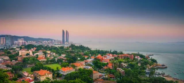 Sunset Sightseeing on Kulangsu Island