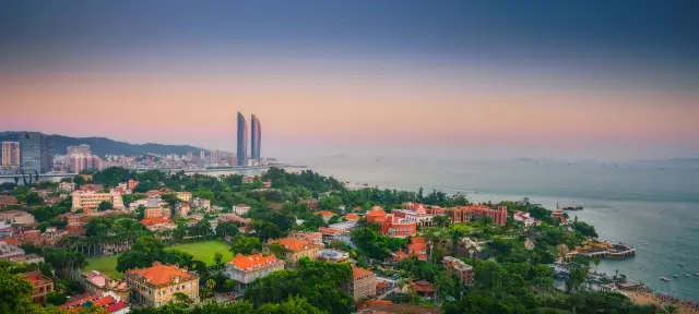 Sunsets in Gulangyu