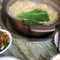 八合里牛肉火锅(扬名店) User Photo