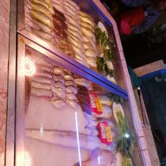 XIAO YAN JING DA PAI DANG User Photo